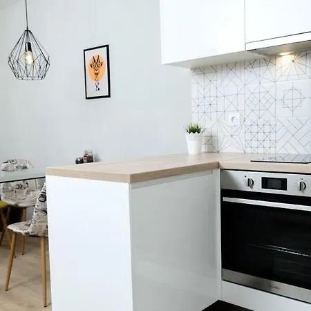 아파트 Luxury In The Top City Center 바르나